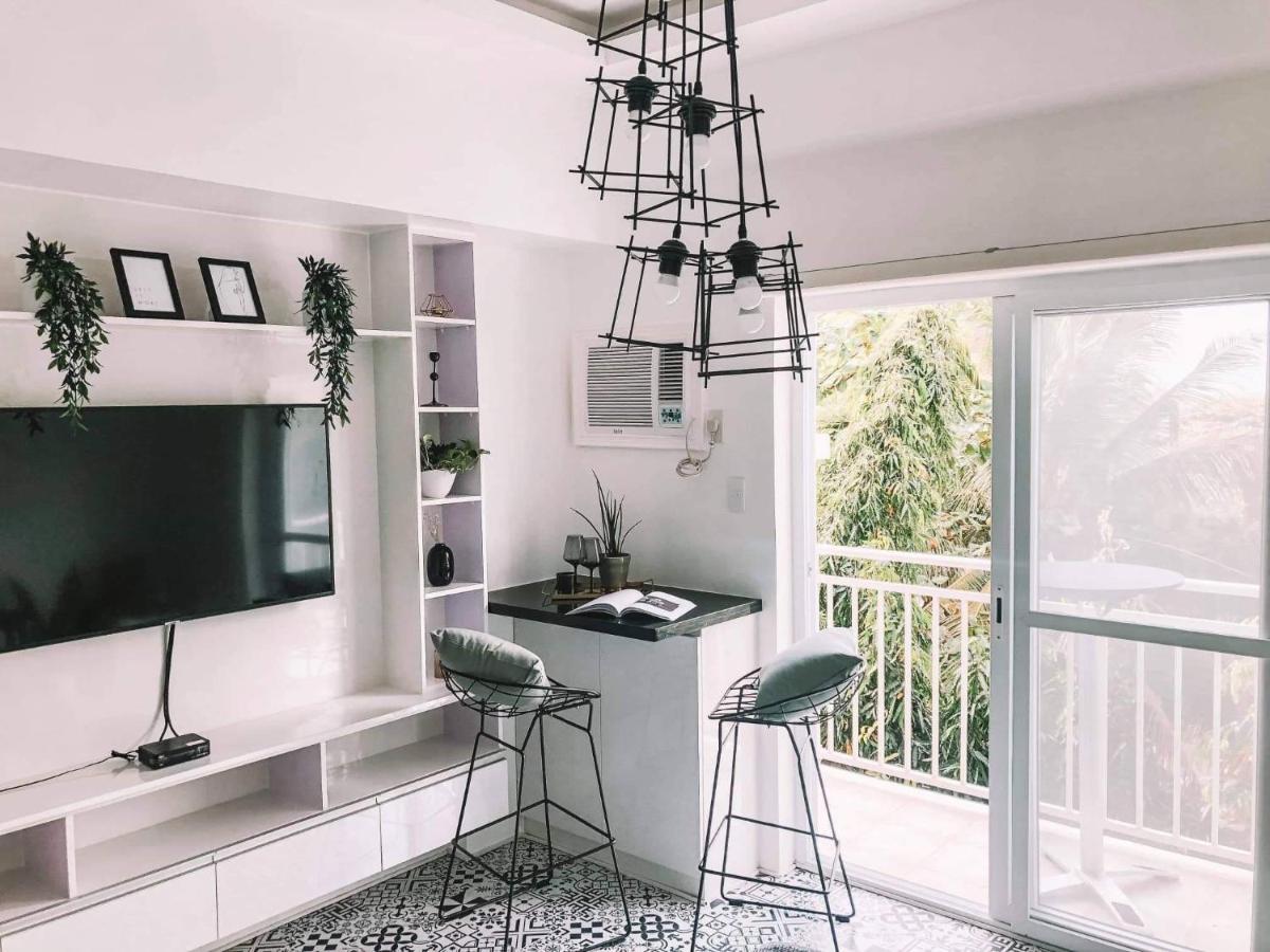 Soderberg By J&J Homes At Amani Grand Resort Residences Near Airport มักตัน ภายนอก รูปภาพ